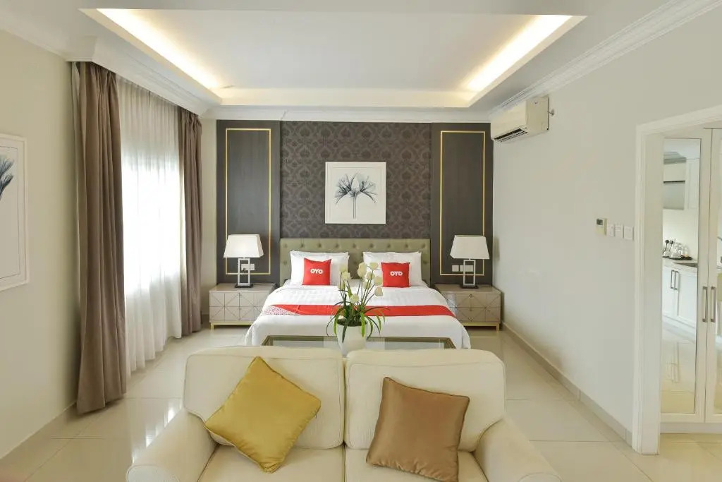 Savanna Hill Resort