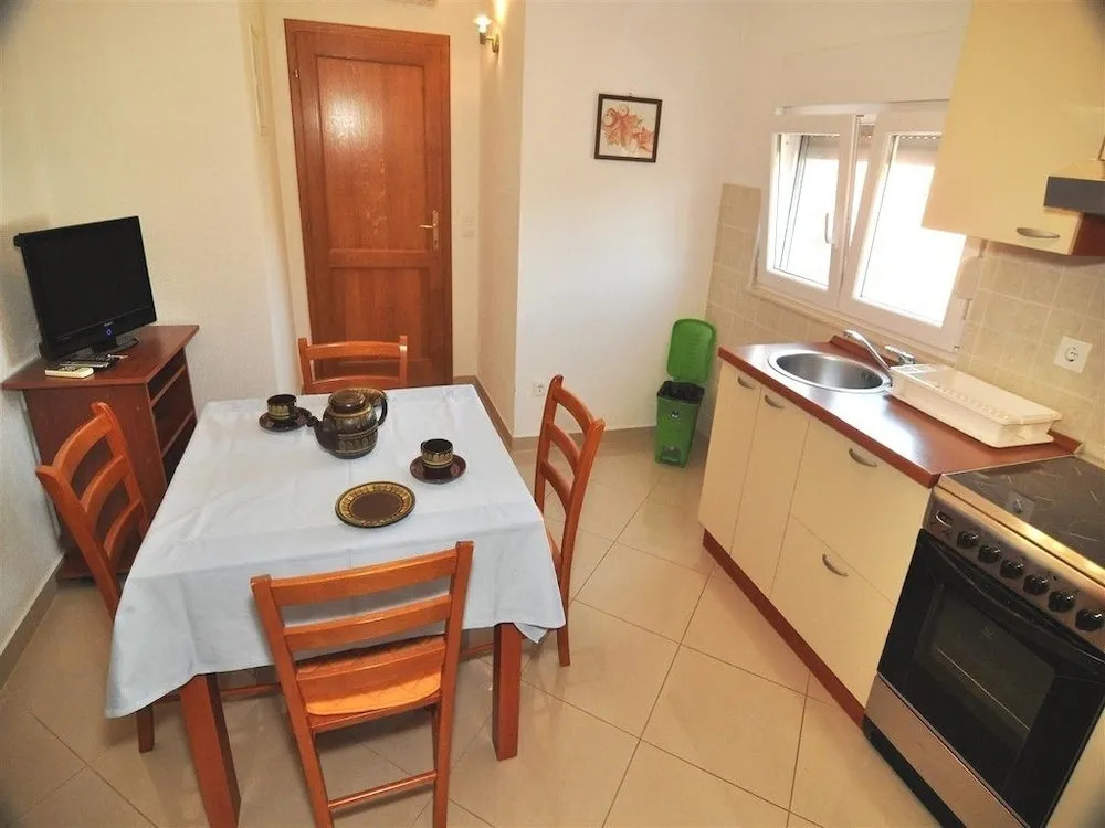 Apartments Mandi Okrug Gornji