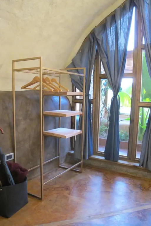 Caliu Earthship Ecolodge