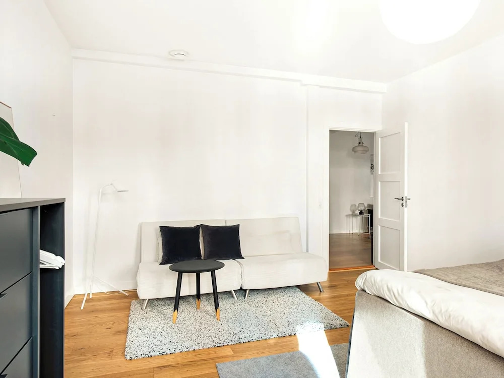 Leaves 1 - Charming Ap for 8 Persons in Central Copenhagen