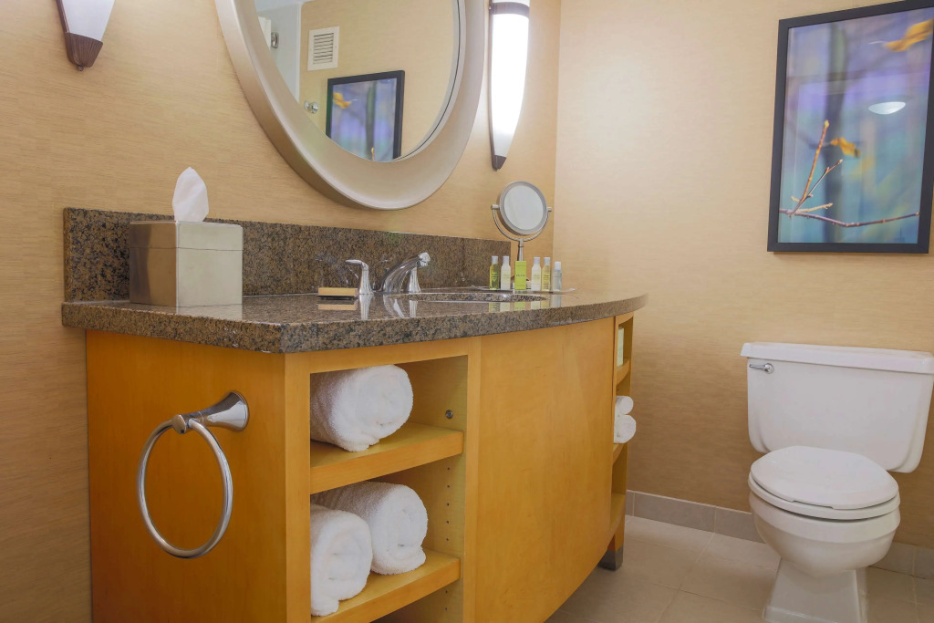 DoubleTree by Hilton Rochester