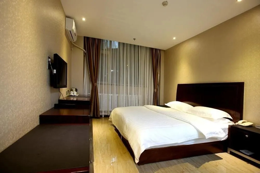 Chengde Yiyuan Hotel