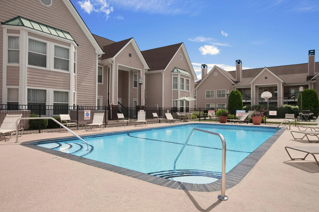 Homewood Suites by Hilton Windsor Locks Hartford
