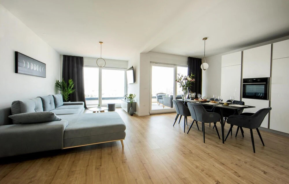 Amazing Home in Podstrana With 5 Bedrooms, Wifi and Outdoor Swimming Pool