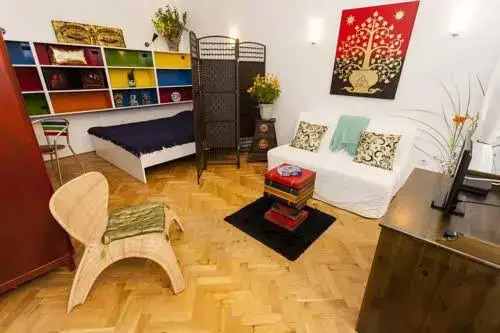 Tomkha Apartman