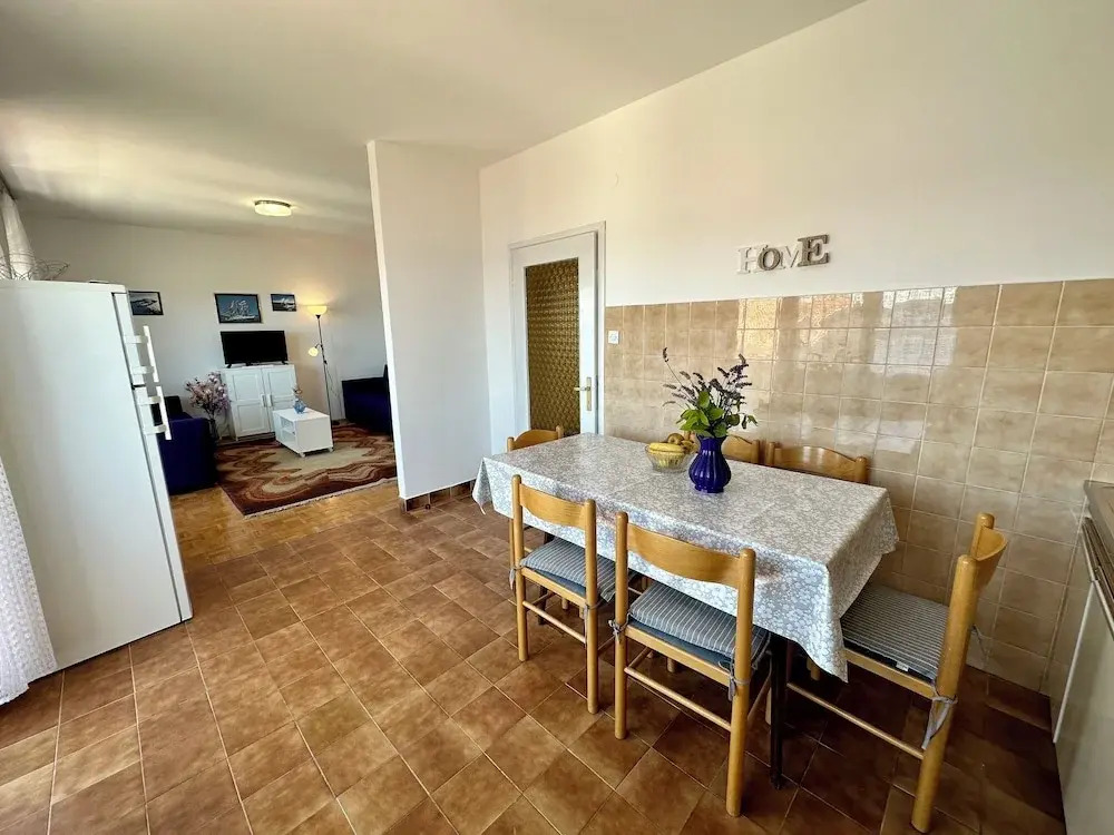 Apartman Mona 1