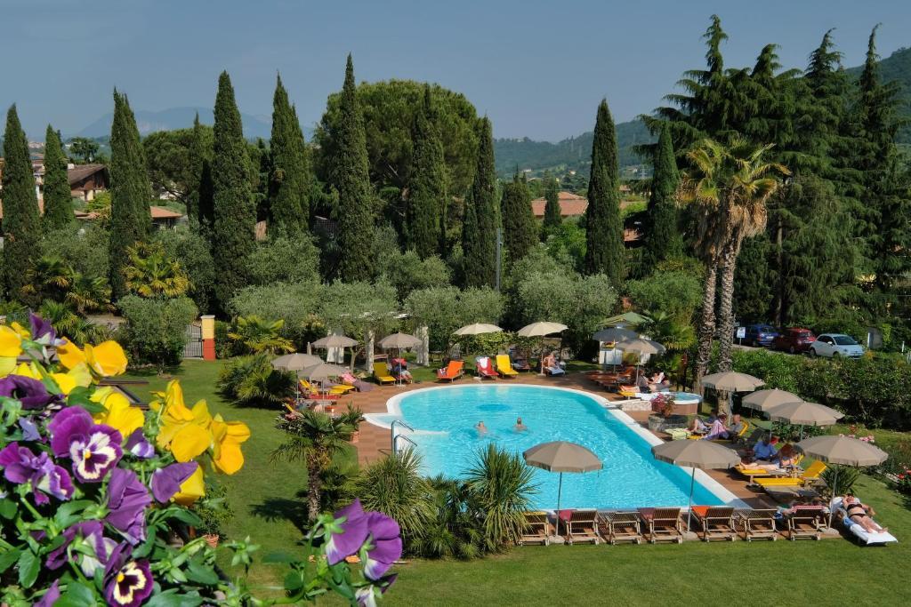Villa Madrina Lovely and Dynamic Hotel