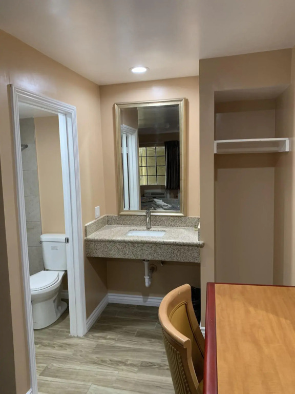 Budget Inn Motel