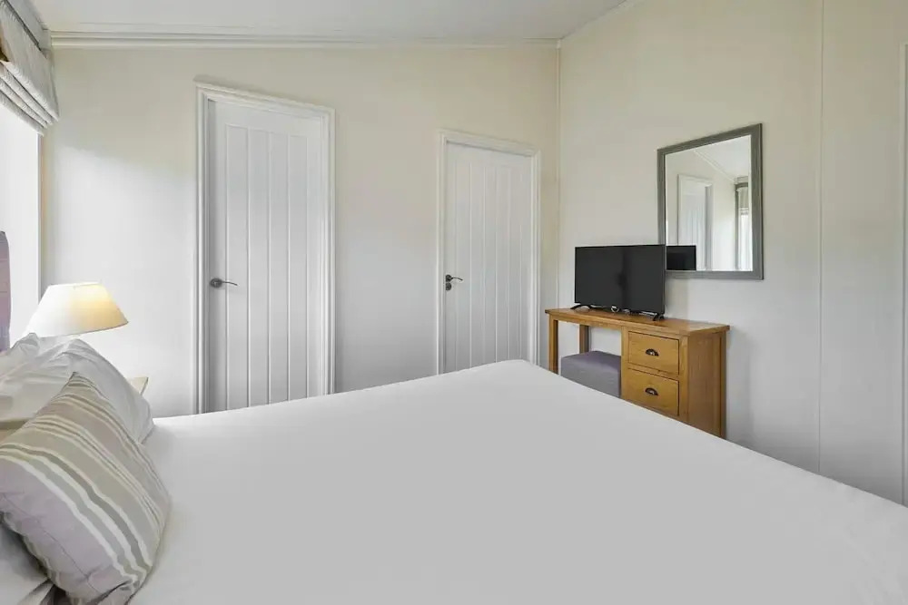 Host Stay Juniper Deluxe Lodge