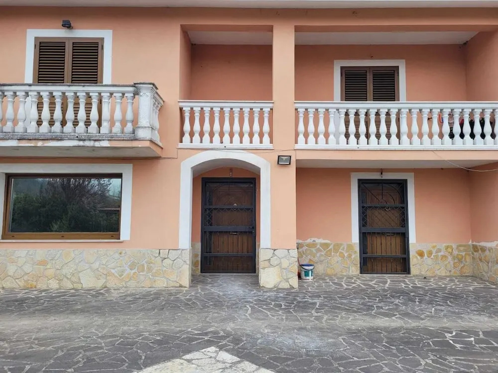 Immaculate 4-bed House in Cassino Villa Aurora