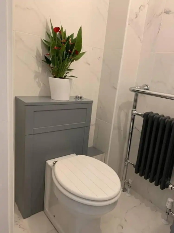 Bury St Edmunds - Apartment - Sleeps 2 - Parking