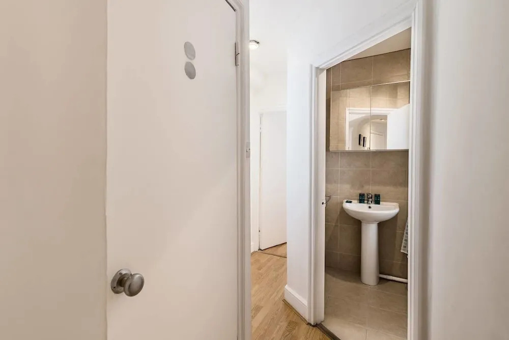 2 Bedroom Flat in West Kensington