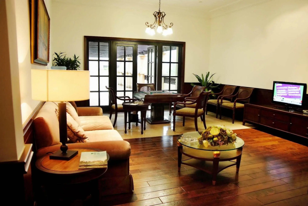 Haining Baihetiandi Resort