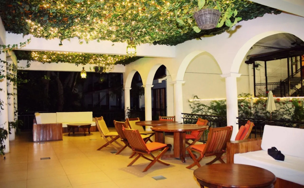 Sovereign Hotel
