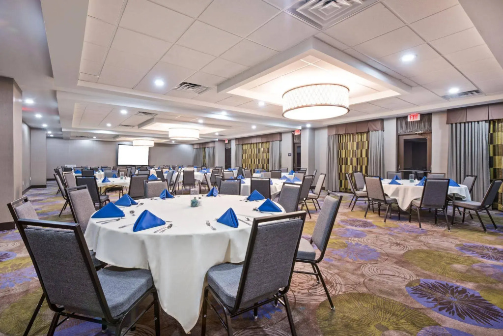 Holiday Inn Harrisburg East by IHG