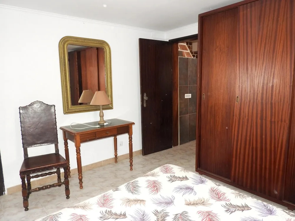 House With one Bedroom in Almograve, With Wonderful sea View, Furnished Terrace and Wifi Near the Beach