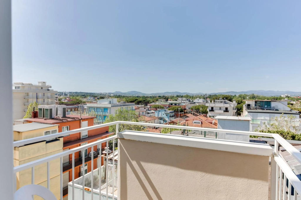MARITTIMO Riccione - Hotel Clipper FRONTE MARE