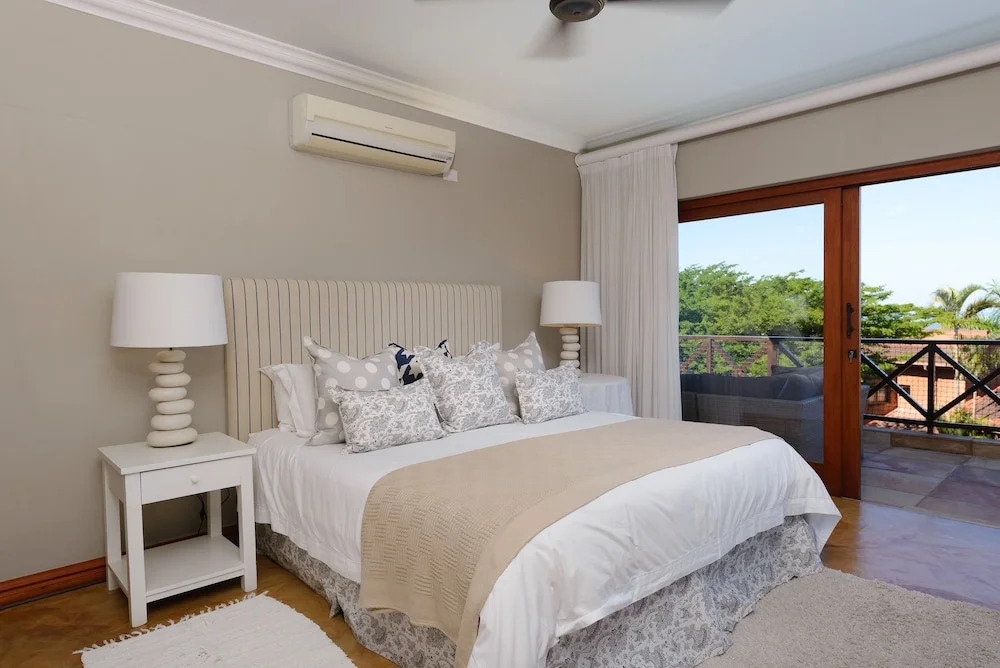San Lameer Villa Rentals 13925