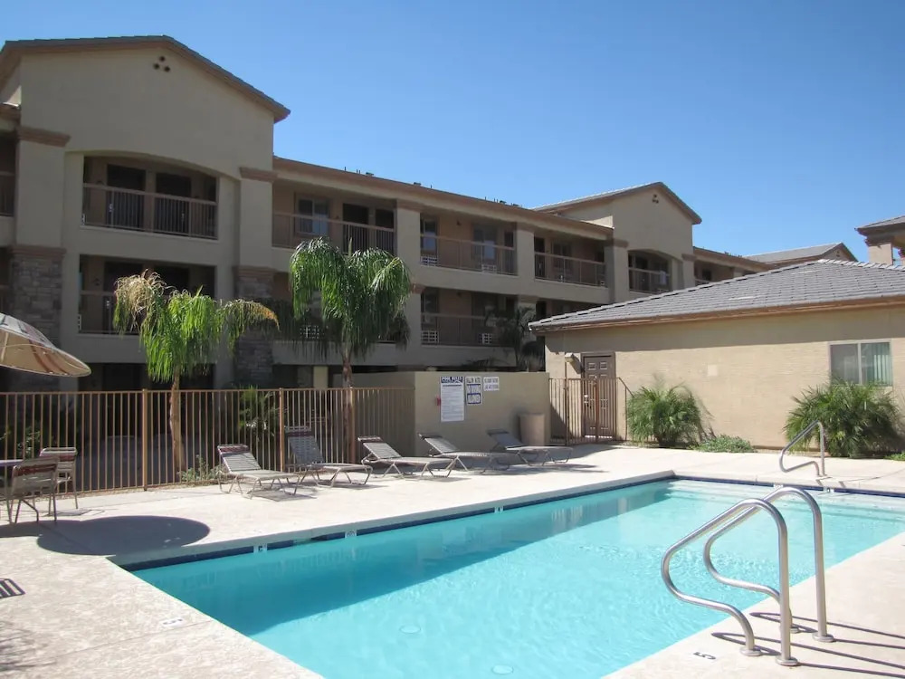 Legacy Suites Casa Grande
