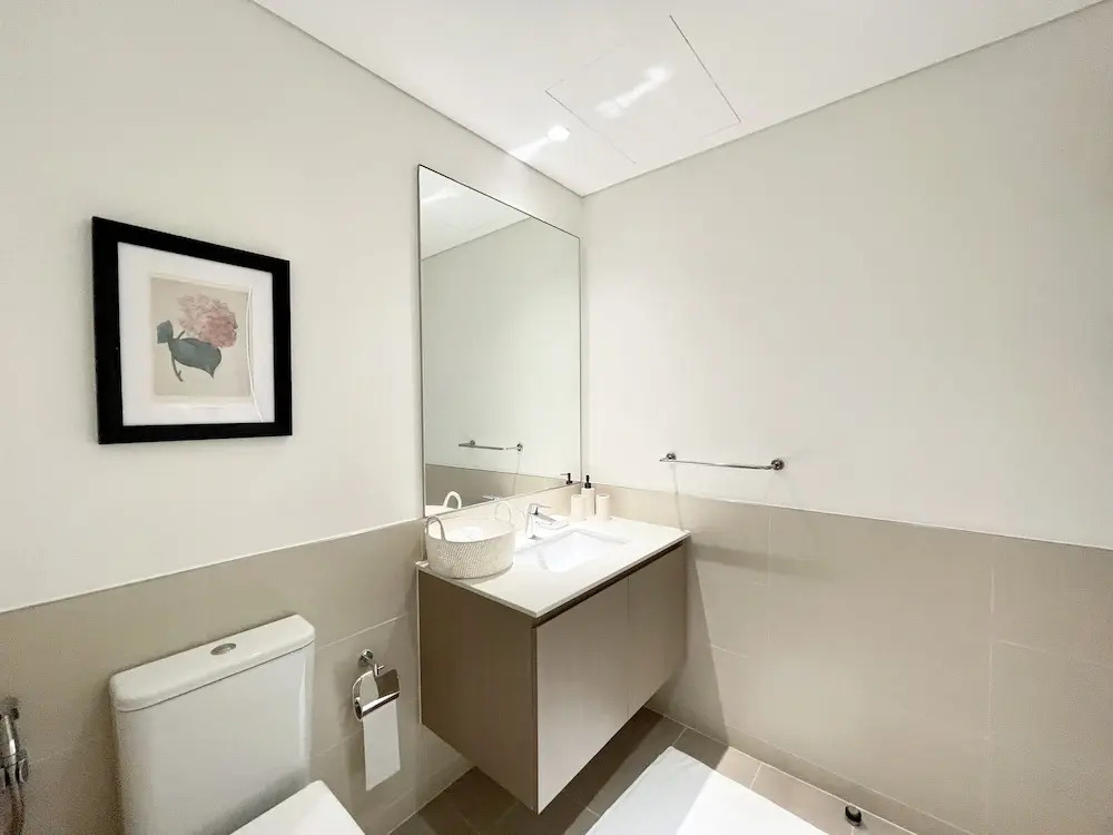 Dubai Hills Stunning & New - 1bedroom