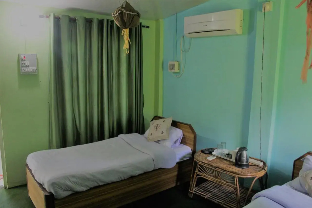 Shuklaphanta Jungle Cottage