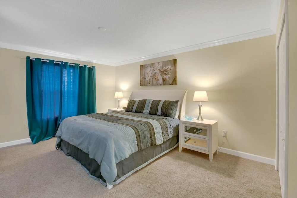 Paradise Palms 2966