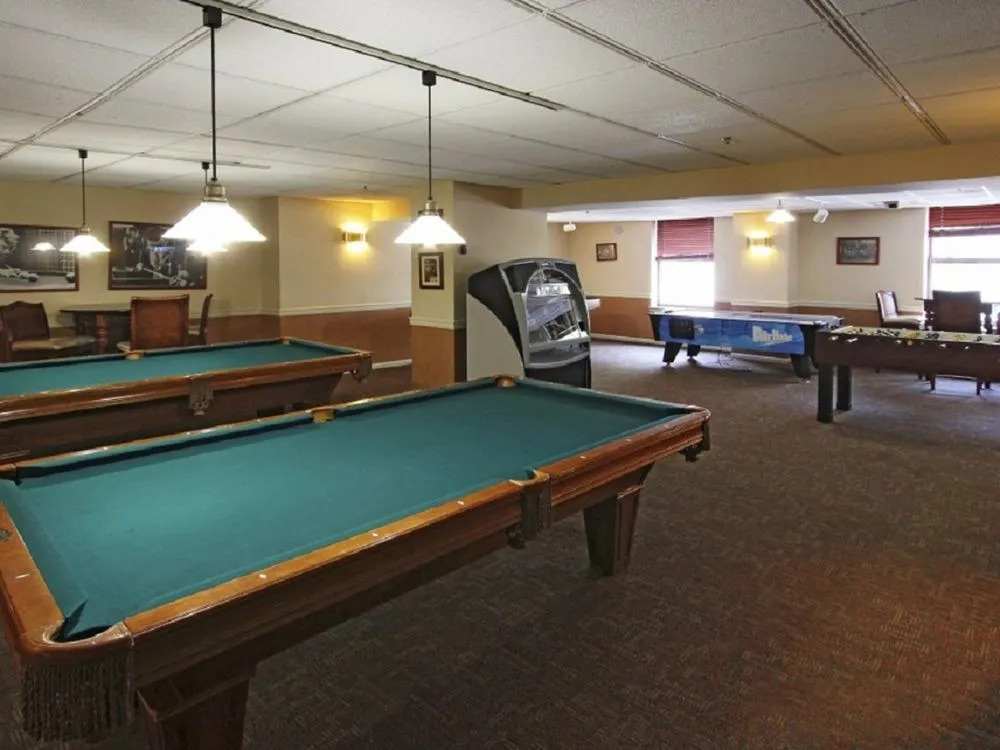Global Serviced Apartments At 333 River Street