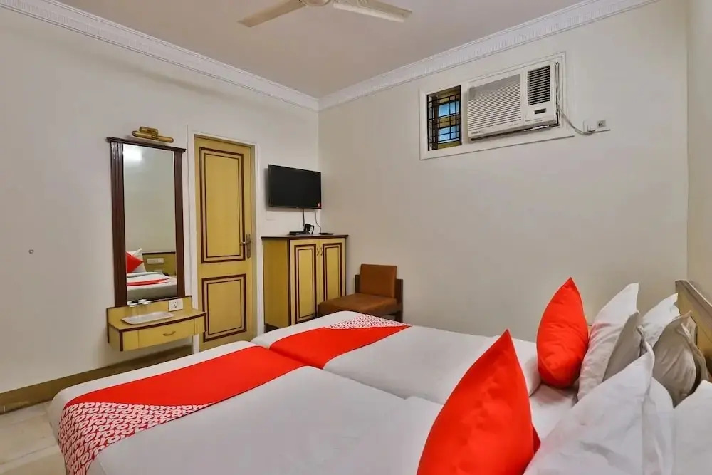 Hotel Moti Mahal by OYO