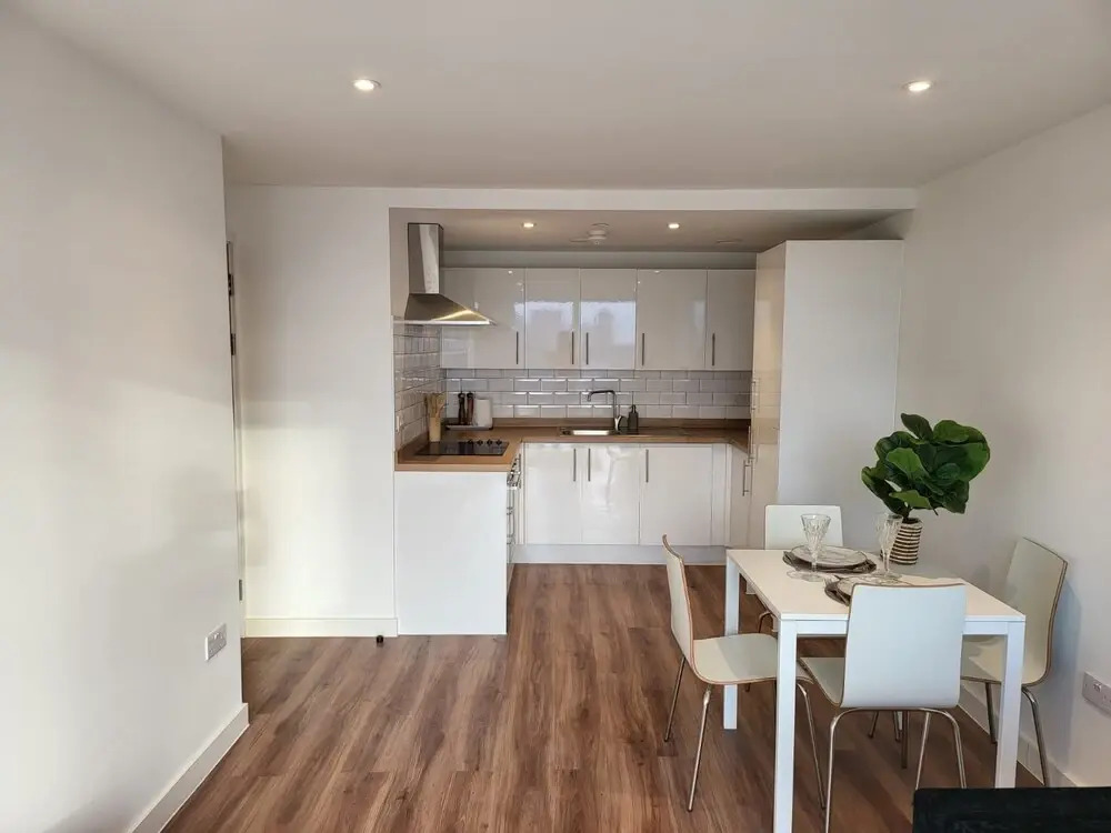 Brand new Luxury 2-bed Flat With Stunning Views