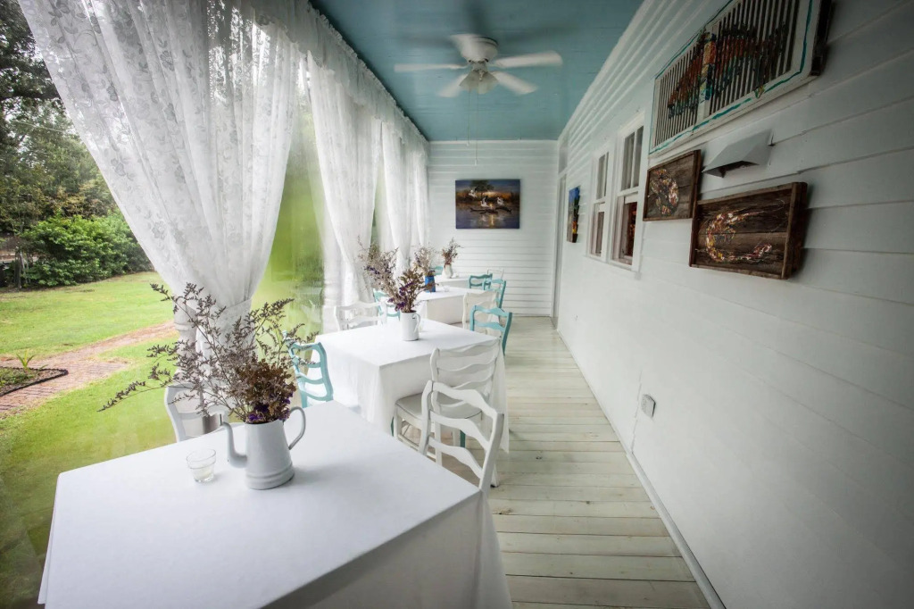 TFreres Bed & Breakfast