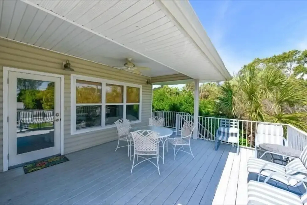 129 51st Street 3 Bedroom Home by RedAwning