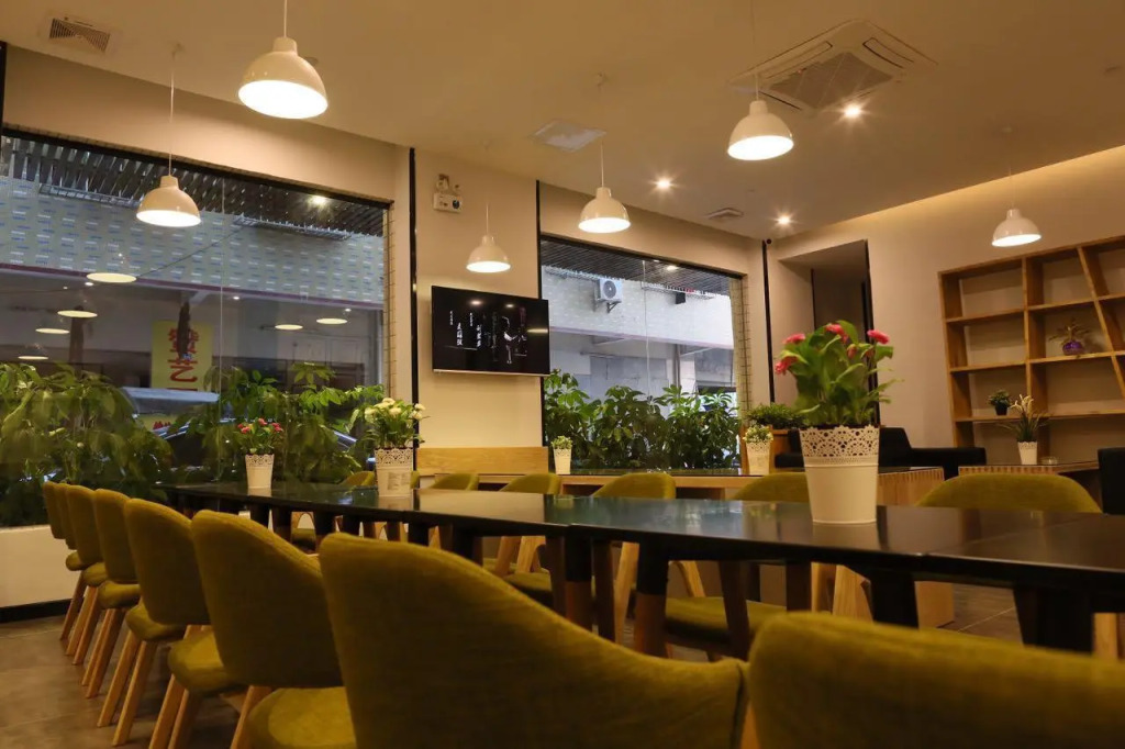 7 Days Premium·Qingyuan Yinzhan Hot Spring