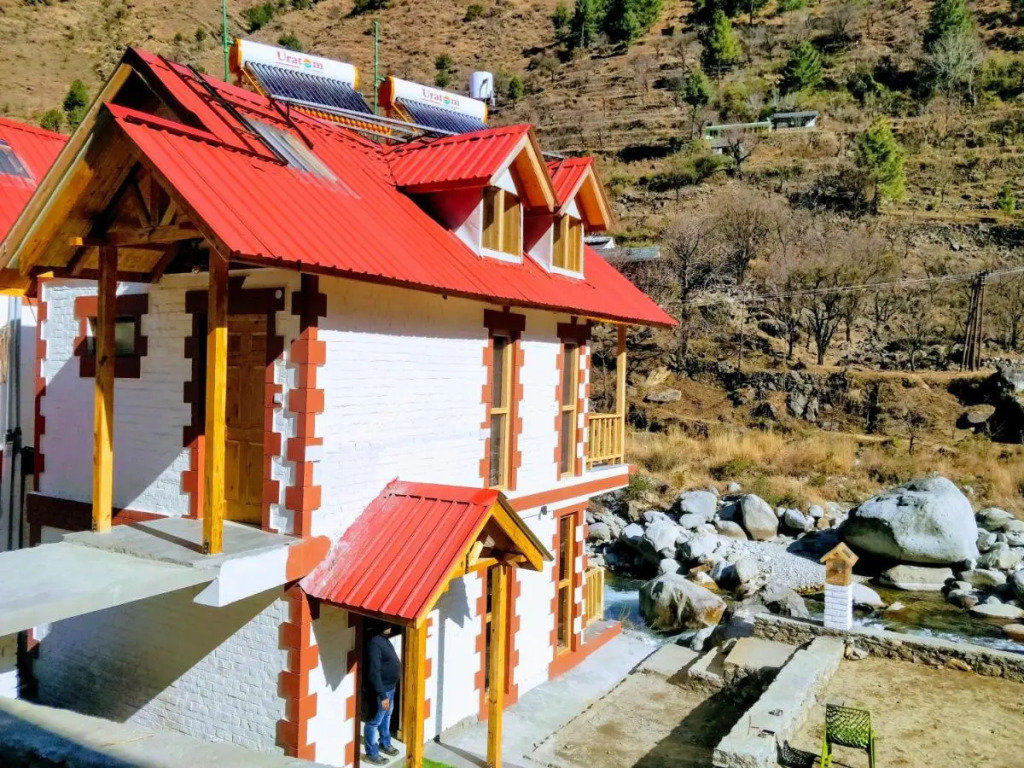 Offbeat Abodes - Tirthan Valley