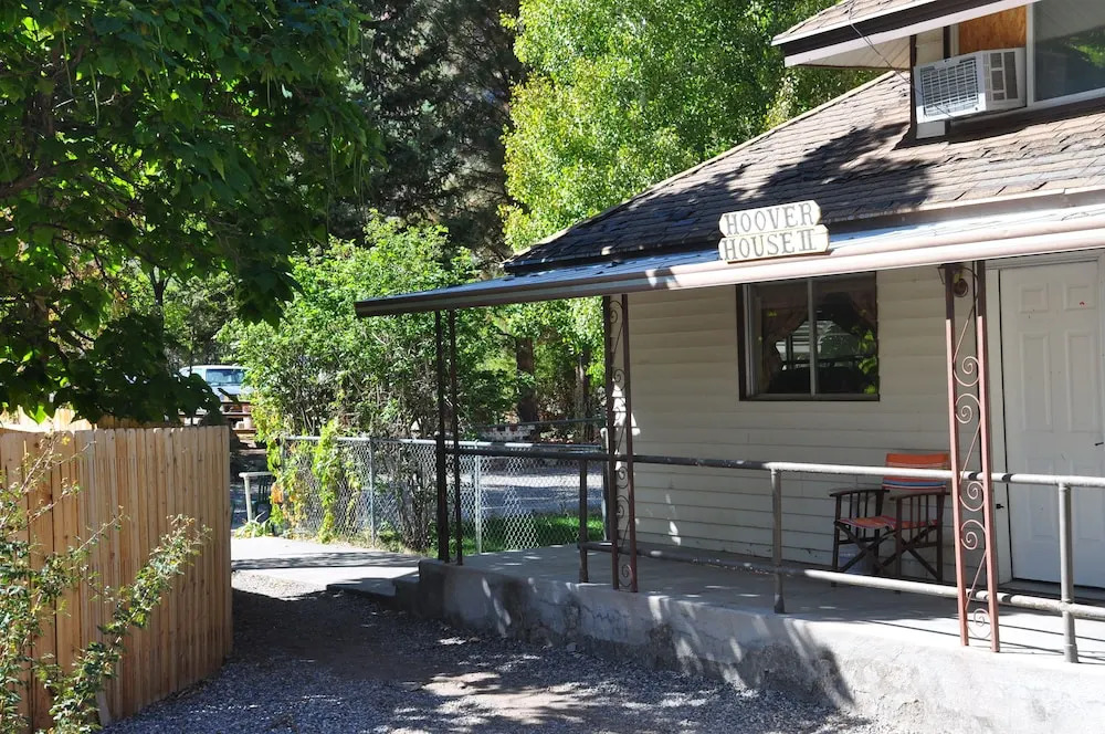 Hoovers River Resort