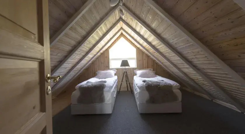 Icestay Cabins