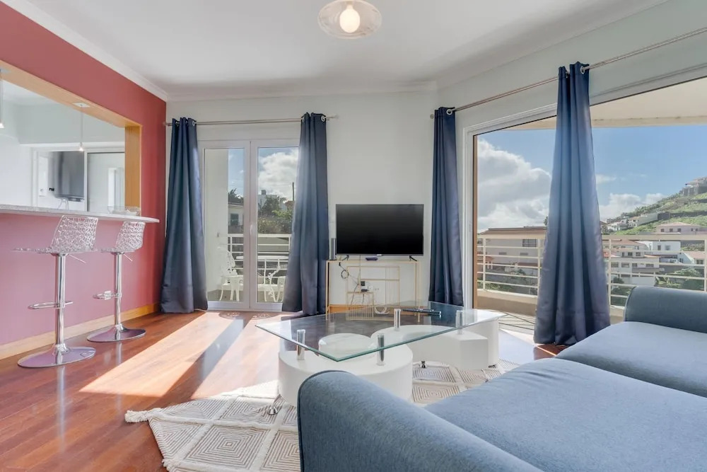 Duplex Camara de Lobos