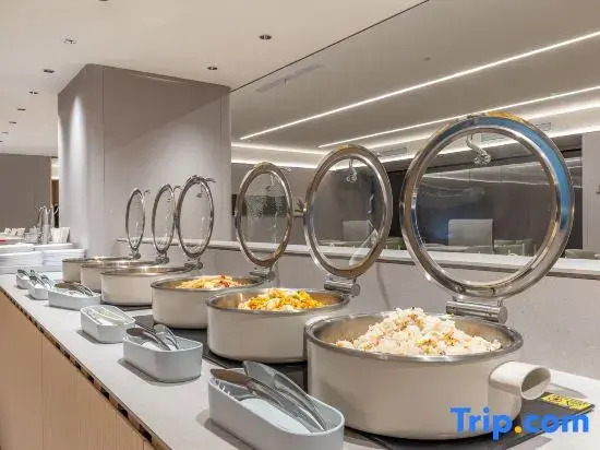 JI Hotel (Jiuquan Drum Tower Hantang Food Street)