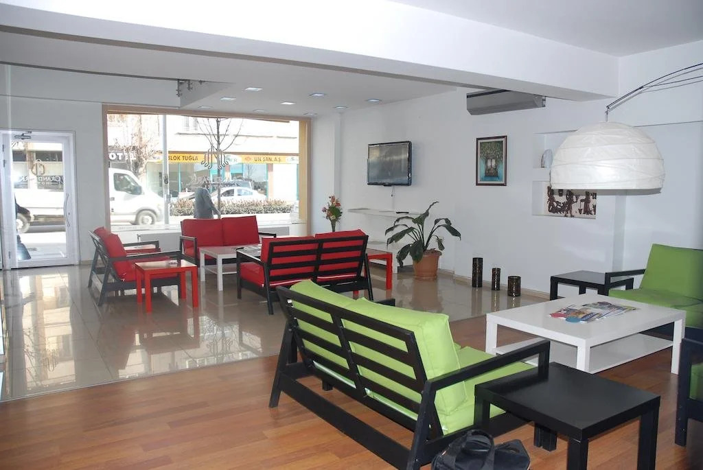 Grand Park Hotel