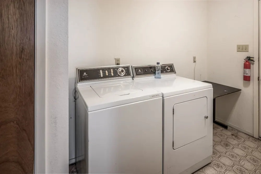 Hopkins - Three Bedroom Cabin