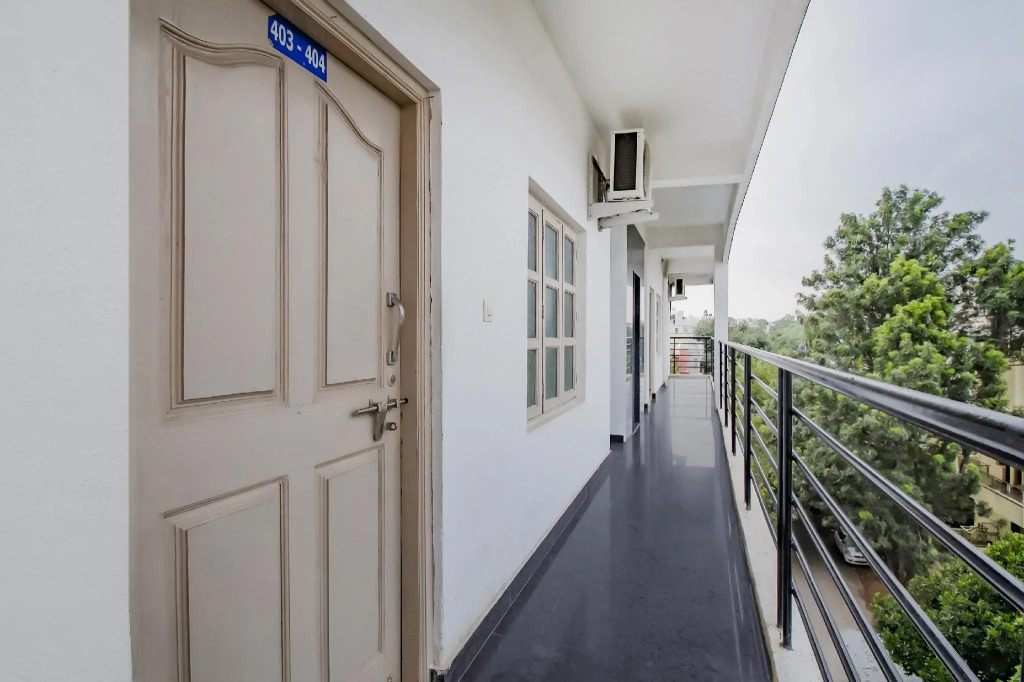 OYO 75515 New Sv Suites