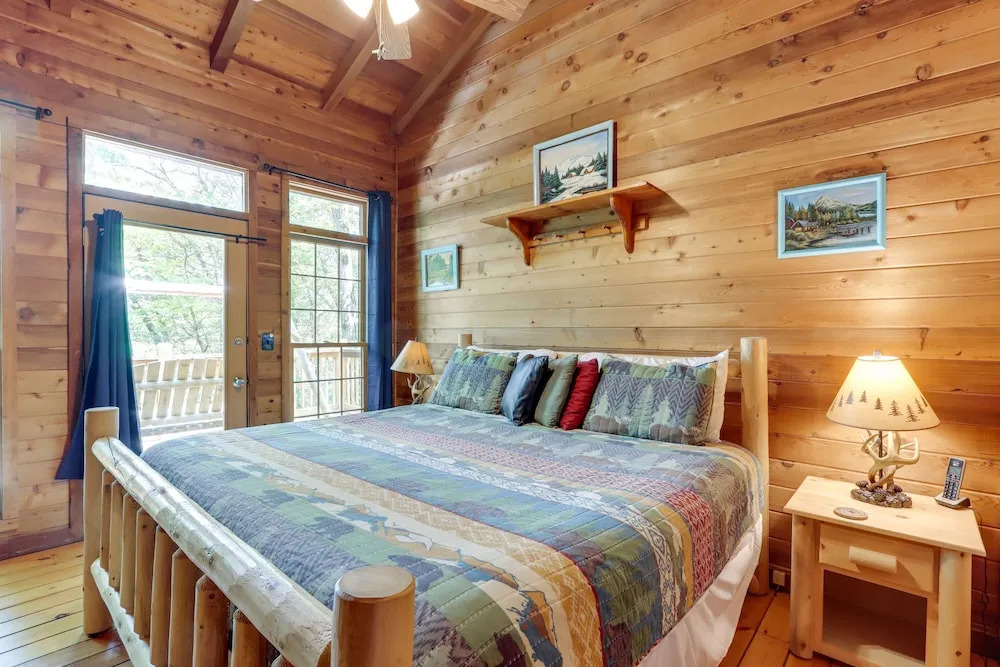 Secluded Mountain Escape w/ Game Room & Fire Pit!
