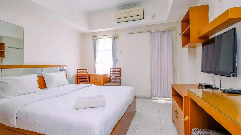 Comfort Studio Apartment At Margonda Residence 2