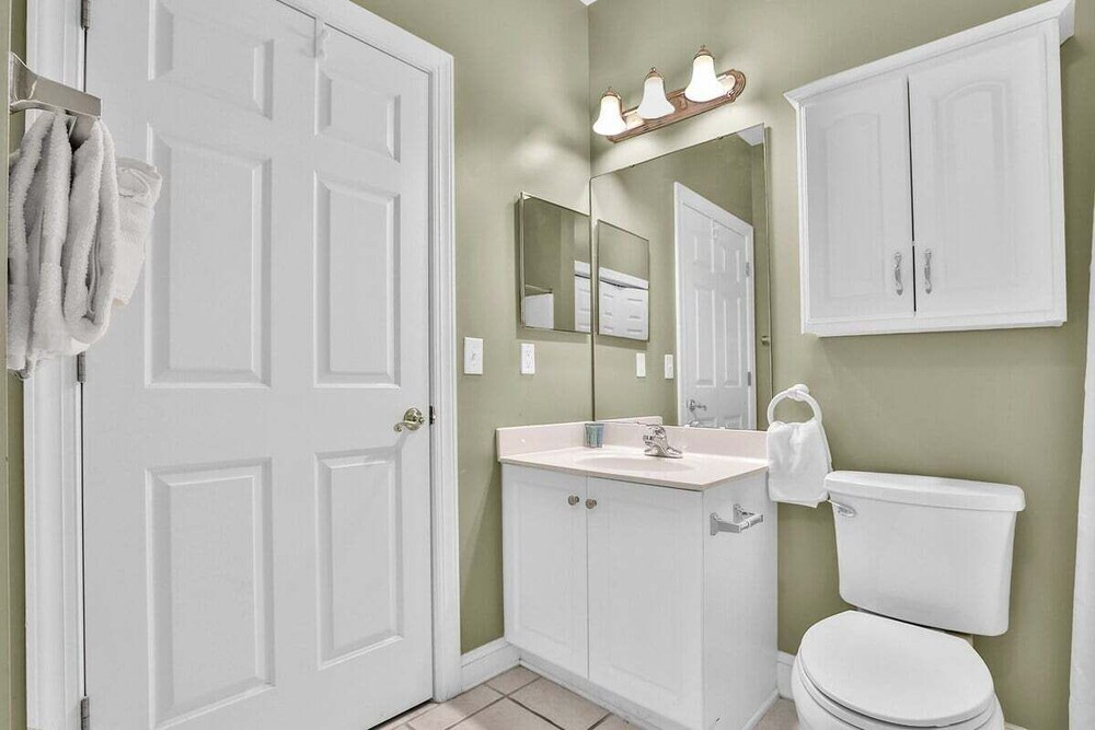 Magnolia North 4878-305