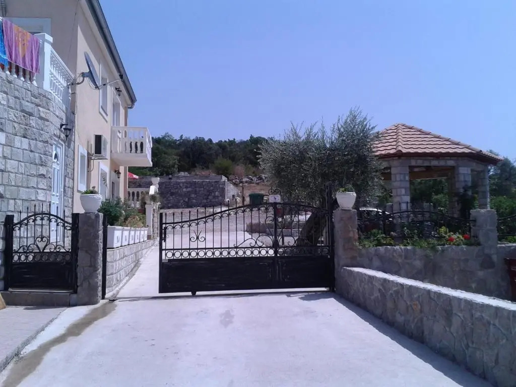 Apartments Gojkovic