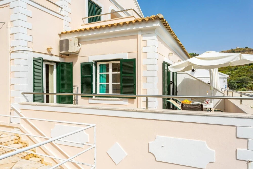 Theophilos 1 Walk to Beach Sea Views A C Wifi Car Not Required - 219