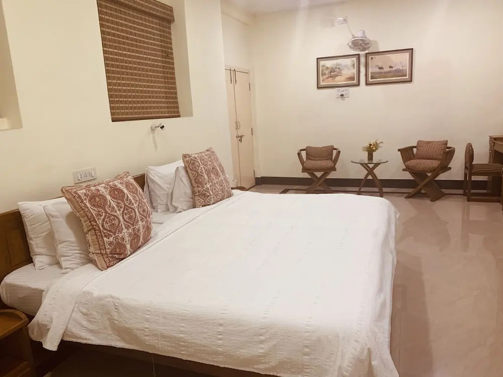 The Elgin Fairlawn, Kolkata