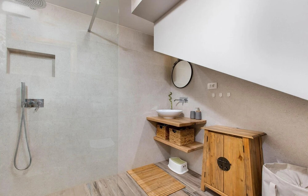 Nice Home In Malinska
