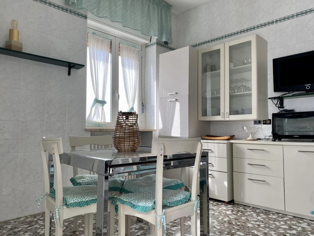 siea view apartments, family friend-La Vue est Belle