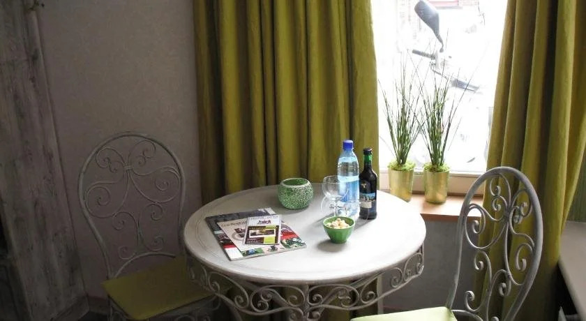 B&B Con Ampère