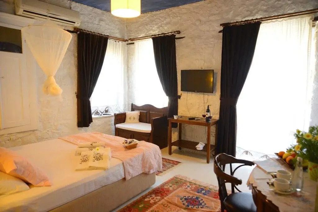 Alacatl Sun Hotel